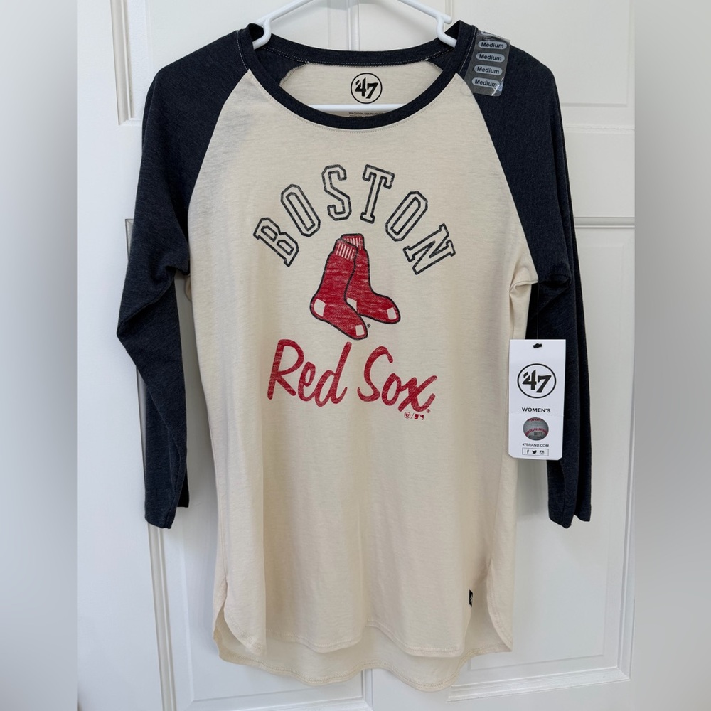 '47 Boston Red Sox Raglan Tee - Cream & Navy with Red Logo